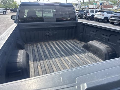 Used 2019 Chevrolet Silverado 1500 LTZ w/ LTZ Plus Package AWD/4WD image 5