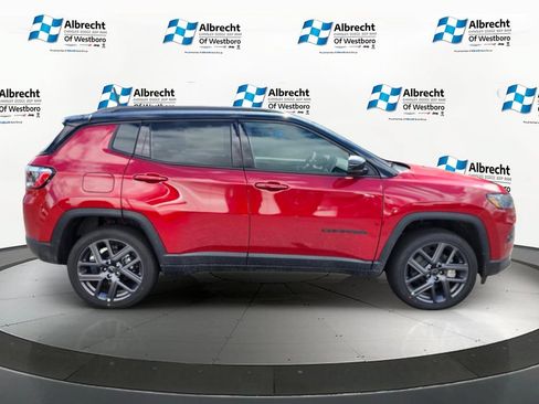 New 2026 Jeep Compass Limited w/ Sun, Sound & Navigation Group AWD/4WD image 6