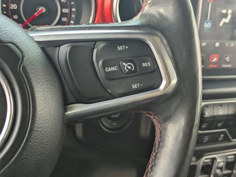 Used 2018 Jeep Wrangler Unlimited Rubicon image 27