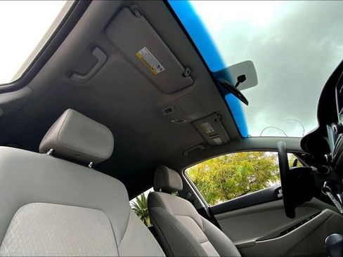 Used 2018 Hyundai Tucson SEL image 22