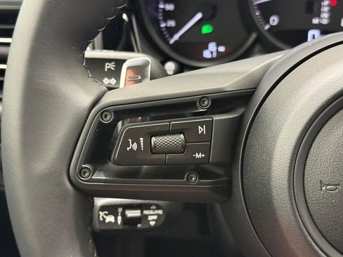 Used 2026 Porsche Macan image 20