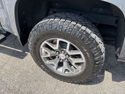 Used 2022 GMC Canyon AT4 w/ Trailering Package AWD/4WD image 13