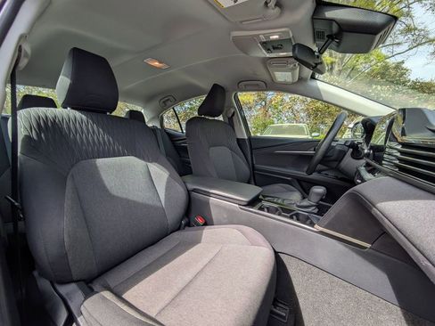 Used 2025 Toyota Camry LE FWD image 30