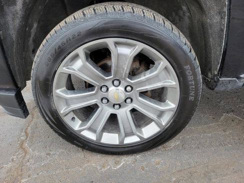 Used 2017 Chevrolet Silverado 1500 LTZ Z71 w/ LPO, Street Package image 5