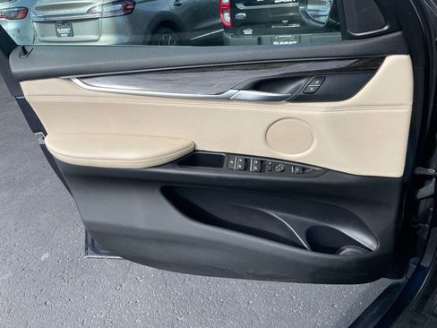 Used 2018 BMW X5 xDrive40e image 57