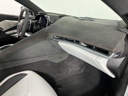 Used 2023 Chevrolet Corvette Stingray Premium Cpe w/ Z51 Performance Package image 33