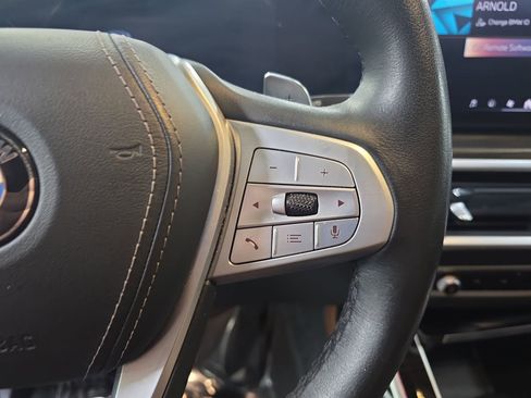 Used 2024 BMW X7 xDrive40i AWD/4WD image 18
