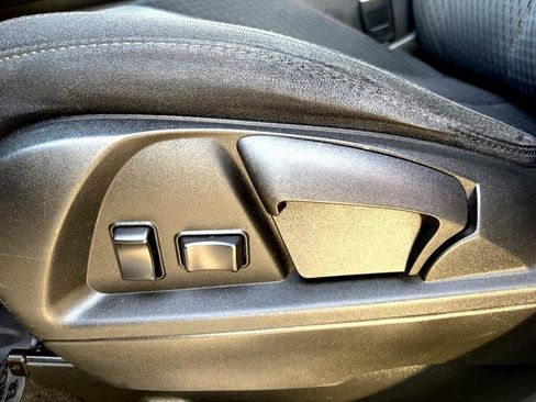 Used 2011 GMC Terrain SLE image 26