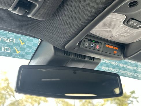 Used 2024 Chevrolet Colorado LT w/ LT Convenience Package III image 29