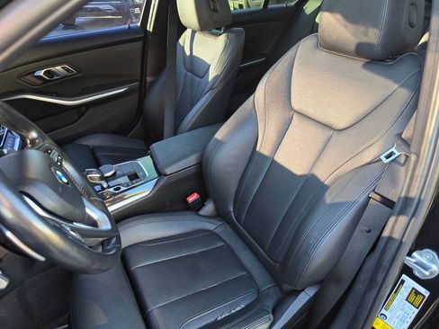Used 2019 BMW 330i Sedan RWD image 17