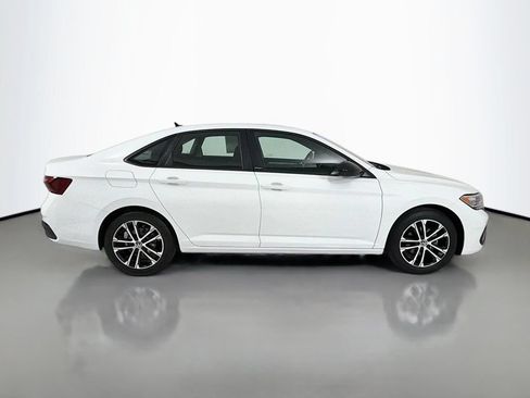 Certified 2023 Volkswagen Jetta Sport FWD image 8