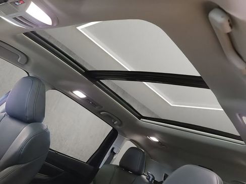 New 2026 Subaru Ascent Touring AWD/4WD image 11