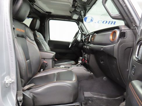 Used 2021 Jeep Gladiator Mojave image 26