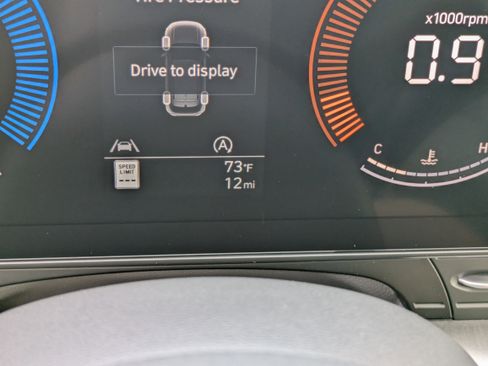 New 2026 Hyundai Kona SE image 26