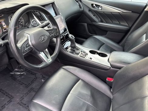 Used 2021 INFINITI Q50 Luxe image 9