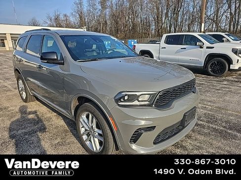 Used 2025 Dodge Durango GT image 1