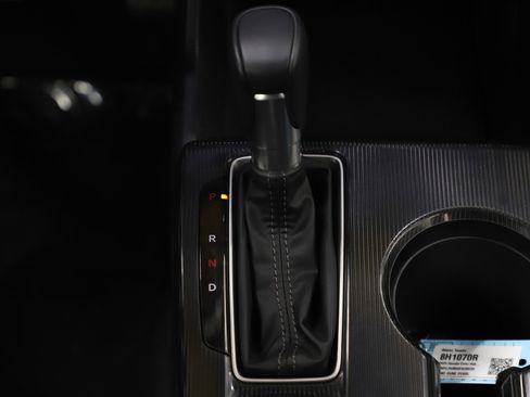 Used 2025 Honda Civic Sport image 17