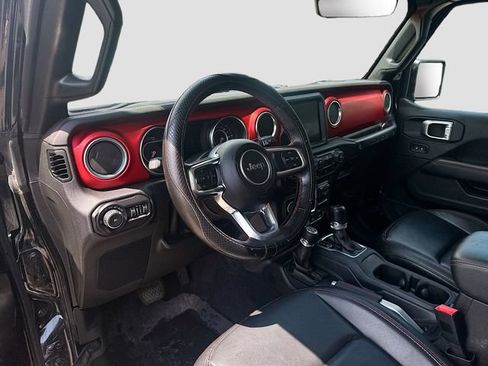 Used 2021 Jeep Wrangler Unlimited Rubicon AWD/4WD image 10