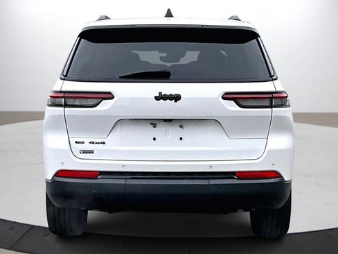 Used 2021 Jeep Grand Cherokee L Laredo image 8