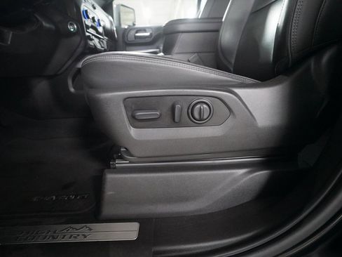 Certified 2022 Chevrolet Silverado 2500 High Country w/ Z71 Off-Road Package image 28