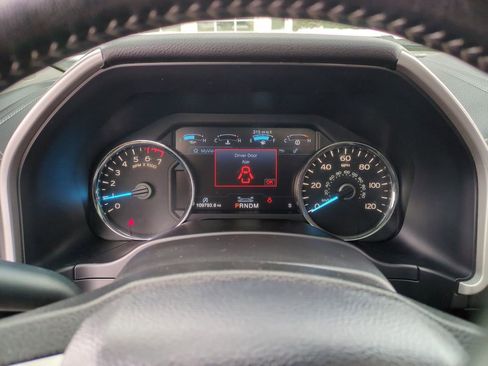 Used 2018 Ford F150 Lariat w/ Equipment Group 502A Luxury image 15