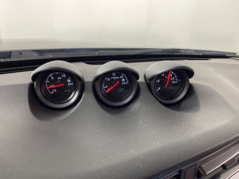 Used 2024 Nissan Z Performance w/ Floor Mat Package RWD image 21