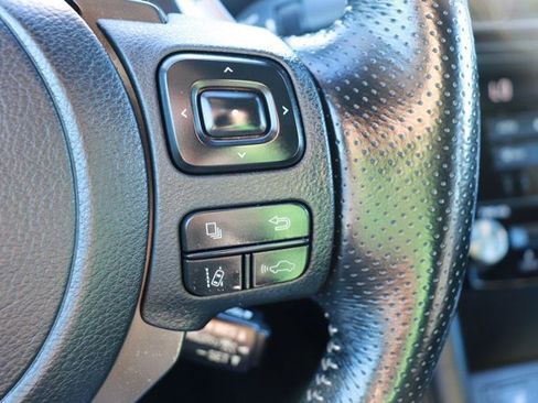 Used 2022 Lexus IS 350 F Sport image 25