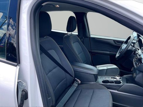 Used 2023 Ford Escape AWD image 7