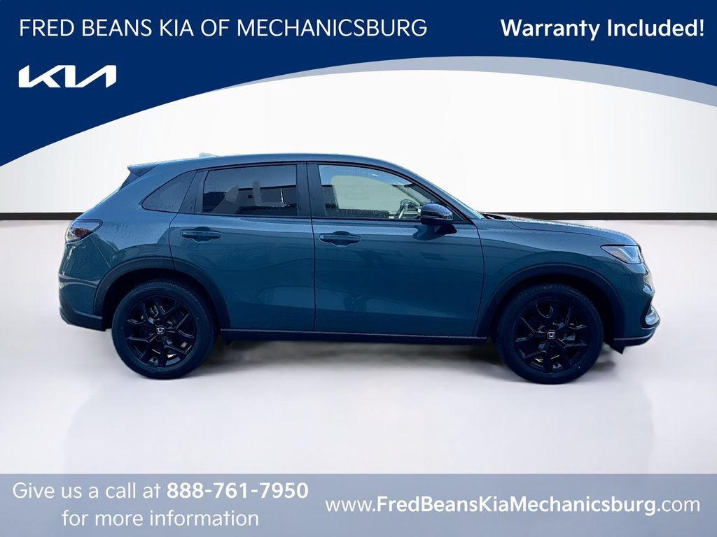 Used 2024 Honda HR-V Sport image 8
