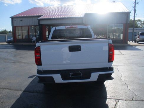 Used 2015 Chevrolet Colorado Z71 RWD image 4