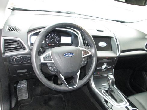 Used 2017 Ford Edge Titanium w/ Equipment Group 301A image 13