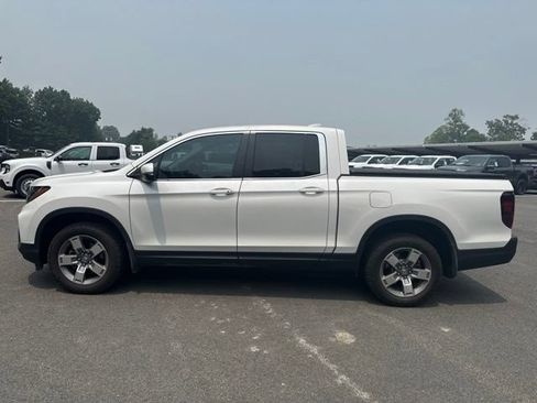 Used 2025 Honda Ridgeline RTL image 2