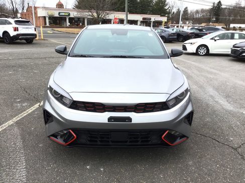 Used 2023 Kia Forte GT-Line w/ GT-Line Technology Package image 3