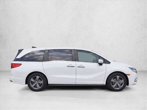 Used 2024 Honda Odyssey EX image 8