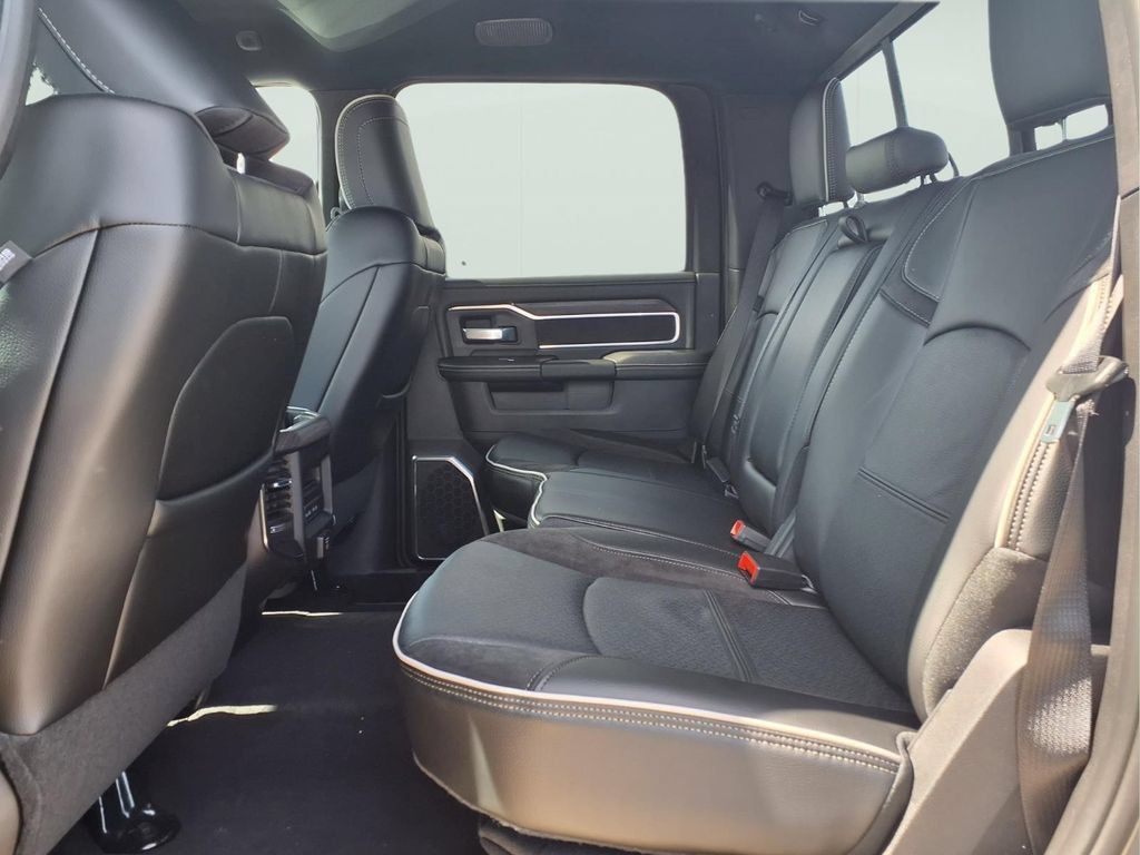 New 2026 RAM 2500 Laramie w/ Night Edition AWD/4WD image 11