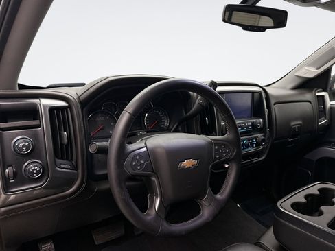 Used 2018 Chevrolet Silverado 1500 LTZ Z71 image 10