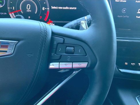 Certified 2024 Cadillac Escalade ESV V w/ LPO, ONYX Package image 24