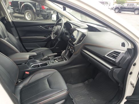 Used 2019 Subaru Crosstrek 2.0i Limited w/ Moonroof Package w/Navigation AWD/4WD image 33