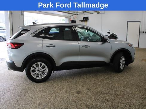 Used 2023 Ford Escape Active AWD/4WD image 6