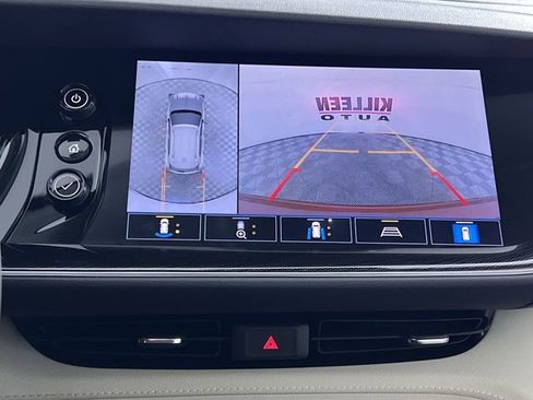 Used 2021 Buick Envision Essence w/ Technology Package I image 17