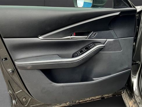 Used 2025 MAZDA CX-30 AWD 2.5 S w/ Preferred Package image 15