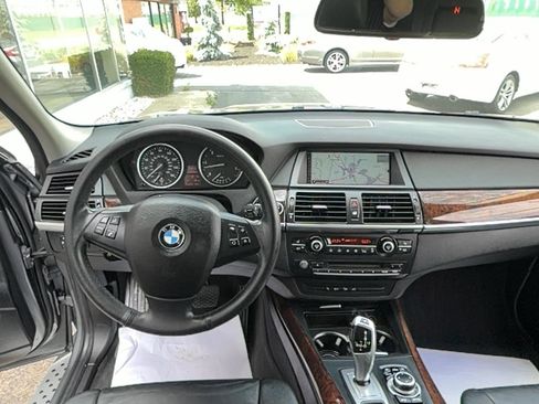 Used 2010 BMW X5 xDrive35d AWD/4WD image 7