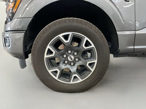 Used 2025 Ford F150 STX w/ Equipment Group 200A AWD/4WD image 29