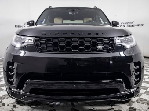 Used 2025 Land Rover Discovery Dynamic SE image 7