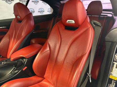 Used 2015 BMW M4 Convertible w/ Executive Package image 17
