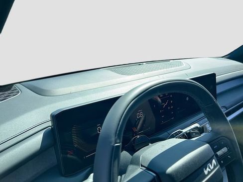 New 2027 Kia Telluride S image 9