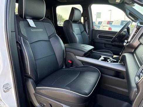 New 2026 RAM 3500 Laramie AWD/4WD image 13