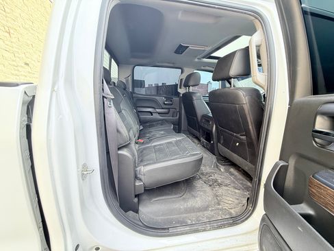 Used 2017 GMC Sierra 1500 Denali w/ Denali Ultimate Package image 12