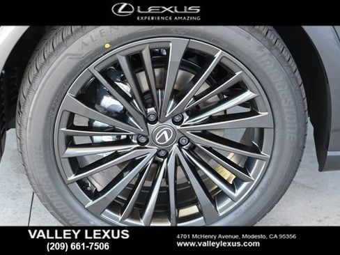 New 2026 Lexus RX 450h AWD image 24