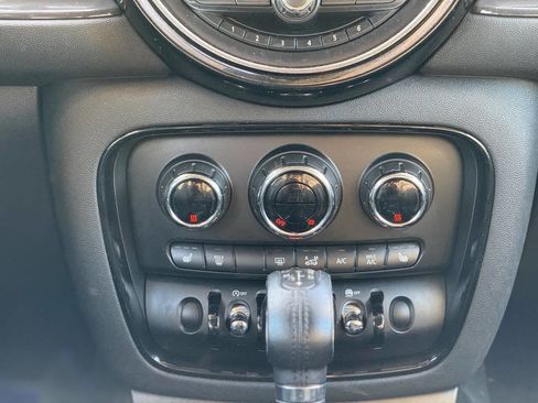 Used 2017 MINI Cooper Clubman S image 11